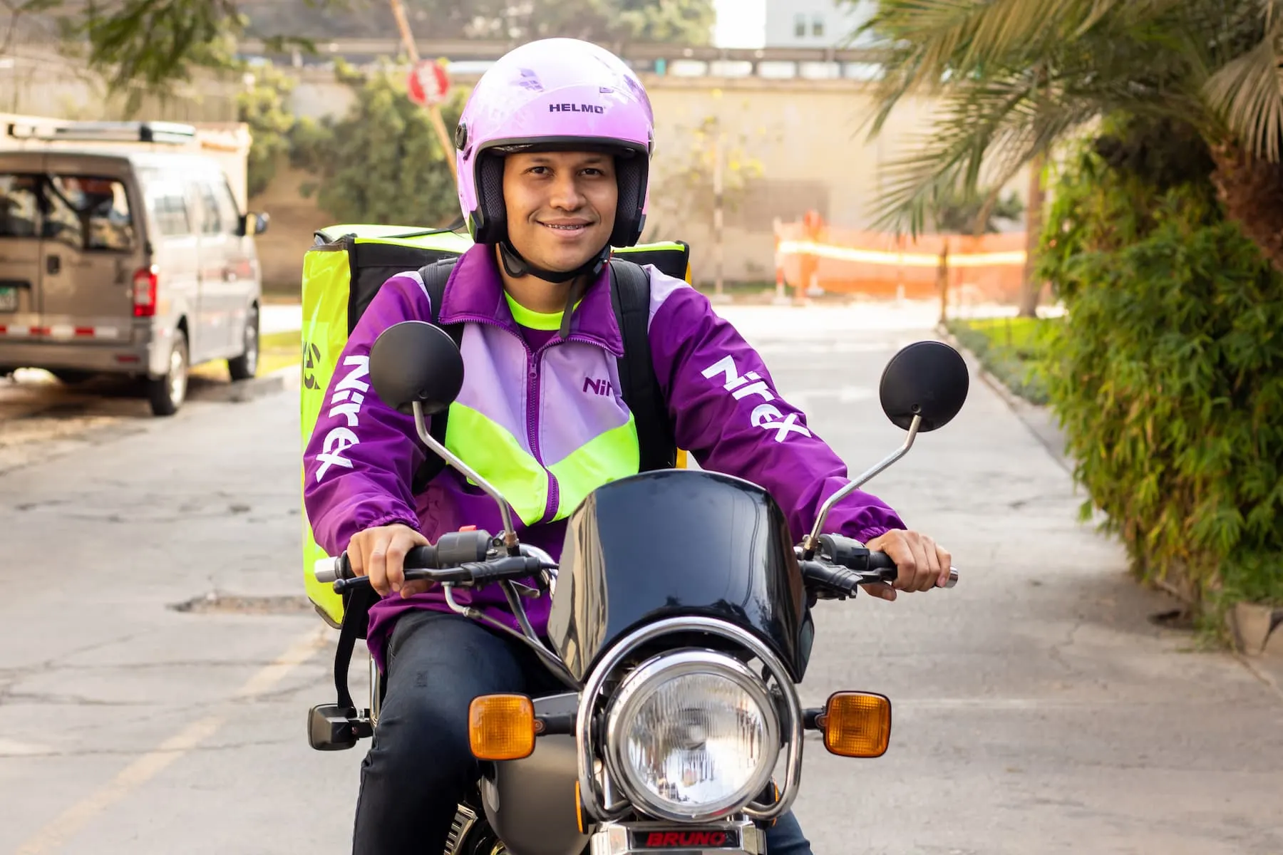 Rider de Nirex en su moto
